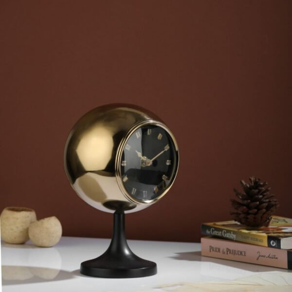 Circular Globe Clock with Gold Black